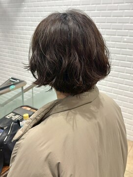 アピィス(appiis) ミルクティーブロンド/ワンホンレイヤーカット/横浜