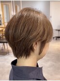 ワンホンレイヤー/ミルクティーブロンド/ダークブルー/大阪梅田