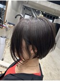 ショートボブ