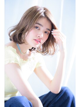 ヴァンクシー バイ ルナ(VANKCY by Luna) 巻き方、まとめ方で何通りもアレンジが効いちゃうボブ