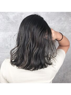 アンダーバーホワイト 天王寺阿倍野店(_WHITE) シークレットハイライト