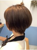 ショートボブ