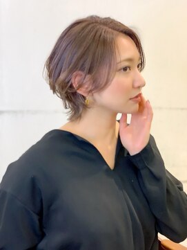 スタンス(stance) クビレショートで艶っぽく！イルミナシルキーピンクベージュ