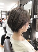 ショートボブ