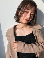 ケイリー(KAYLEE)&nbsp;KAYLEE STYLE ボブ×ベージュ