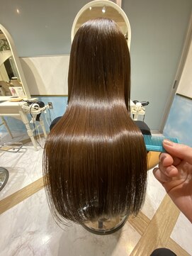 ロンド ストラーダ 心斎橋(Lond strada) シルキーベージュ×グレージュカラー【髪質改善/縮毛矯正】