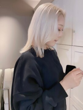 ベレーザ 渋谷(BELEZA) 6558ニュアンスカラーホワイトアッシュハイトーンカラー韓国ヘア