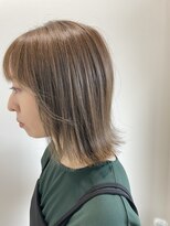 ビーヒアナウ N゜02 金沢鞍月店(BE HERE NOW)&nbsp;レイヤーボブ