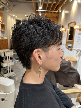 アメラボ(AmeLab) 動きのあるニュアンスパーマ　ワックス仕上げ