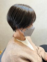 ナンバー 大分中央町店(N°)&nbsp;【MIKOTO】@mikoto_newi　「髪質改善」襟足スッキリ丸みショート