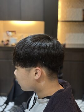 エクシア 六甲道店(EXCIA) 刈り上げマッシュ