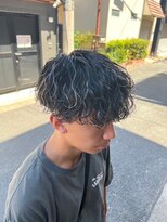 シリー 浦添店(SILLY)&nbsp;沖縄メンズ波巻きパーマハイライト