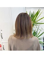 アオ 岡野 横浜(a-o)&nbsp;【大人女性の洗練スタイル】ハイライトx切りっぱなしボブ＊