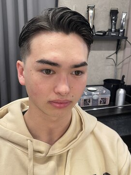 ブロートーキョー 有楽町店(Bro Tokyo) ビジネスかきあげバックスタイル