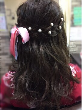 リラ ヘアー(LILA HAIR) 【LILA  HAIR】編み込みアレンジ