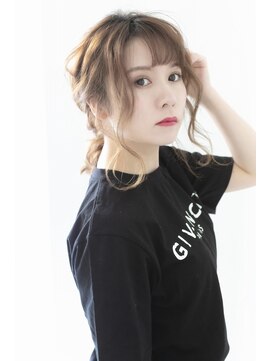 プライズ 池袋店(prize) ゆる巻きヘアアレンジローポニーテール【池袋】