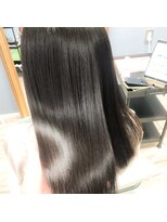 アンフィシュピトロワ(AnFye spi tlow)&nbsp;［AnFye］憧れのサラツヤロングに