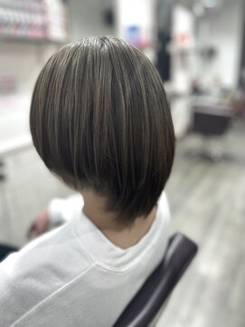 ティフル(tiful) 王道アッシュカラー