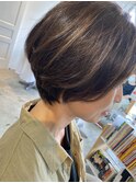 ショートボブ