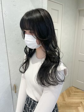 ロンドプランタン 恵比寿(Lond Printemps) 顔まわりおくれ毛のくびれロングレイヤー　フェミニン　韓国ヘア