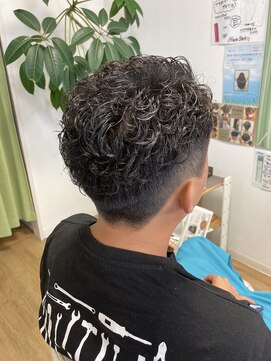 ナチュラル(Natural) 【宮城リョータ風パーマ】