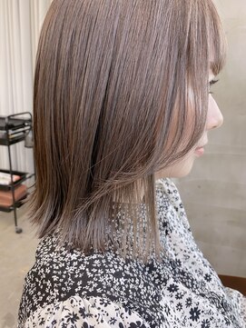 フリーラ 横浜(freera) 黒髪/グレーベージュ/レイヤーロング/前髪パーマ[横浜駅]