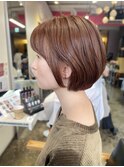 大人かわいい 前髪ありショートボブ オレンジベージュ 髪質改善
