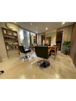 氷川参道沿いの落ち着いた雰囲気×一軒家サロン!オリオリエルア与野店が移転し大宮でリニューアルオープン!