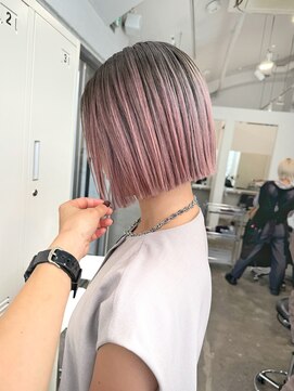 ジーナ オモテサンドウ(XENA) ケアブリーチ×ケアカラー×ピンクバレイヤージュ(表参道)