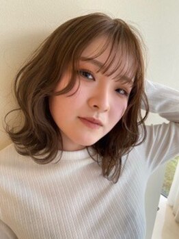 ブルームヘア(BLOOM HAIR)の写真/『似合わせカット、再現性を重視し、普段のお手入れも楽に、可愛く、かっこよく』を提供します。