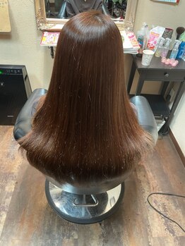 グラッドヘア(GLAD HAIR)の写真/今までにない柔らかさとツヤを実現！髪質やダメージレベルに合わせて薬剤を選定してくれます。