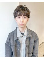 イル(ill)&nbsp;パーマ マッシュ ランダム シャドー