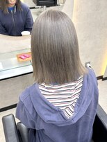 ルノン シェリー(LUNON cheliy) 黒髪クラゲヘアーオリーブグレー小顔ココアベージュ
