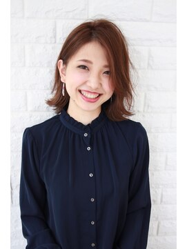 ビームズ ヘアー ブラン(Bee ms HAIR Blanc+) ビームズヘアー ミディアム 外ハネスタイル♪