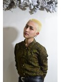金髪ショート