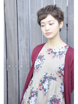 ヘアーサロン サボイア ウィズ ドッグ(SAVOIA with DOG) ゆるふわくせ毛風黒髪ショート.