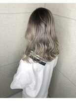 ファン(FUN.)&nbsp;ホワイトベージュ