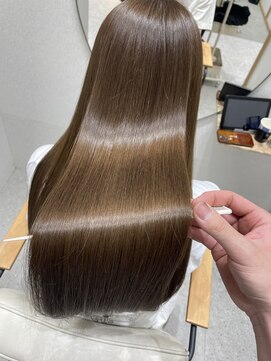 ジーナ 千葉(Zina) 『艶髪premium』髪質改善×オリーブベージュ　ハセガワ