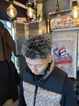 ダムディートウキョウ 船橋店(DAMDEE TOKYO) 【トレンド】極道パーマ