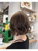 透明感ベージュ