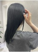 アッシュグレージュ×ロング