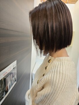 オル(ORU) ぱつっとボブ