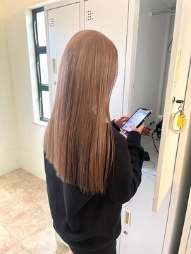 エクファ ヘア リゾート 大津 瀬田店(ex-fa hair resort) イメチェン/ホワイトブロンド/外ハネボブ/美髪/大津/瀬田