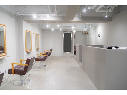 レッド(RED)の写真