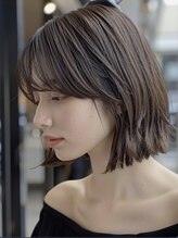 ナック ベース(knack base)&nbsp;透けバング柔らか外ハネボブ