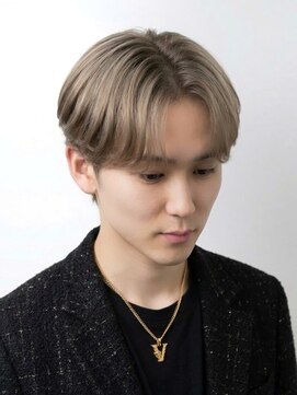 ミヤビ(MIYAVI) 韓国風センターパートナチュラルセンターパートニュアンスパーマ