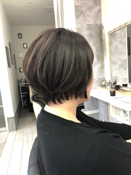 シエスタヘアー(SIESTA hair) 前上がりショートボブ