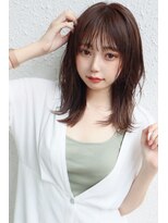 リタ(Lita)&nbsp;◎シースルバングひし形レイヤースタイル × アッシュベージュ