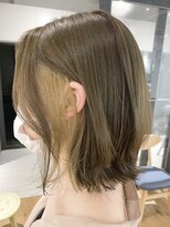 ネウィ 京橋(newi)&nbsp;【uta*_girls】ｙｏｋｏ　オリーブベージュ　レイヤーミディアム