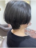 ショートボブ